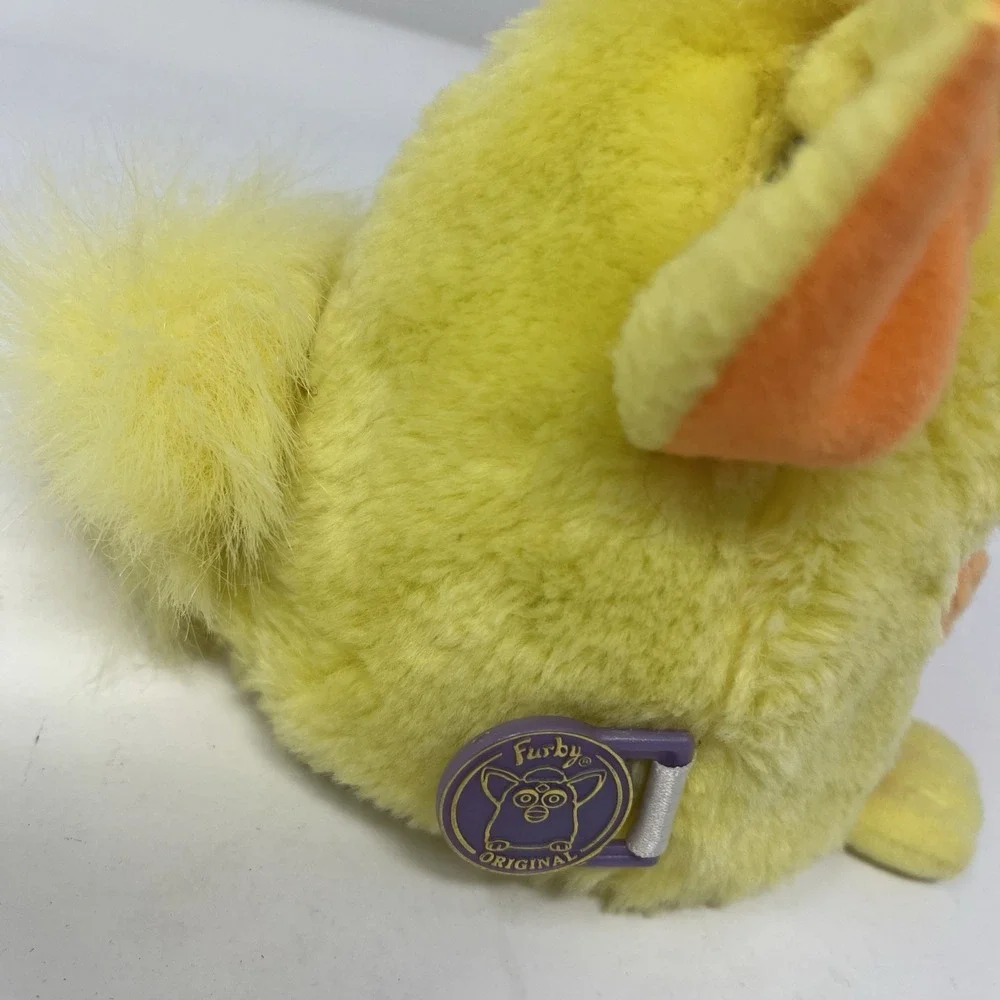 Furby Babies Sunny Baby Yellow 70-940 Blue Eyes Tiger  Electronics Working W Tag